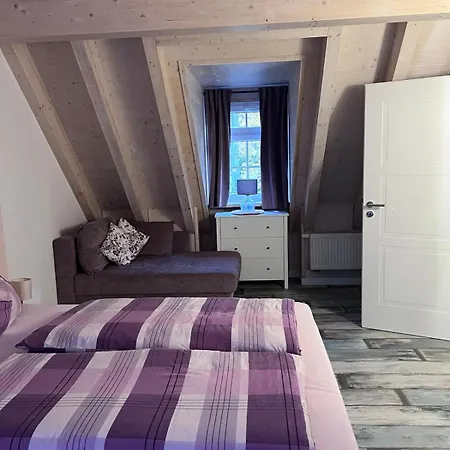 Villa Am Schloss Kups