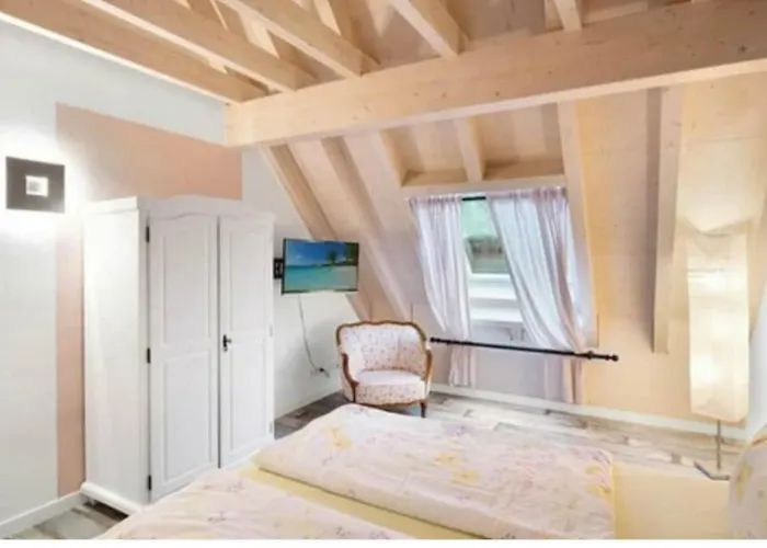 빌라 Am Schloss 쿠프스